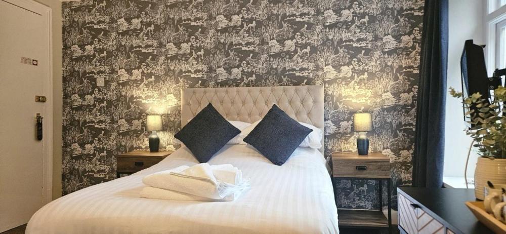 The Abbey Inn バックファストリー エクステリア 写真